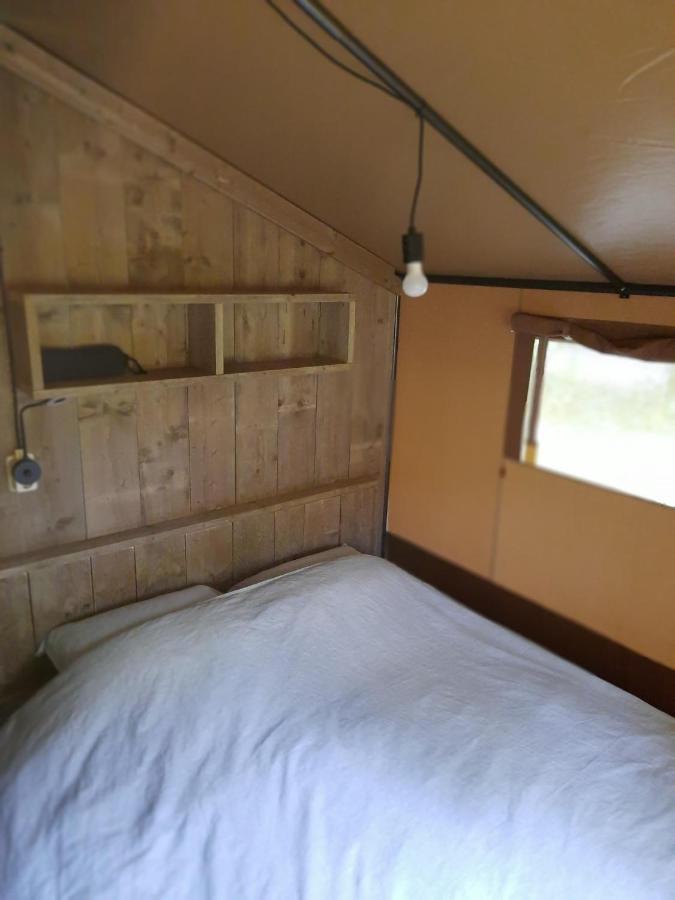 Safaritent Sarek, Wolvenspoor 10 Vledder Dış mekan fotoğraf