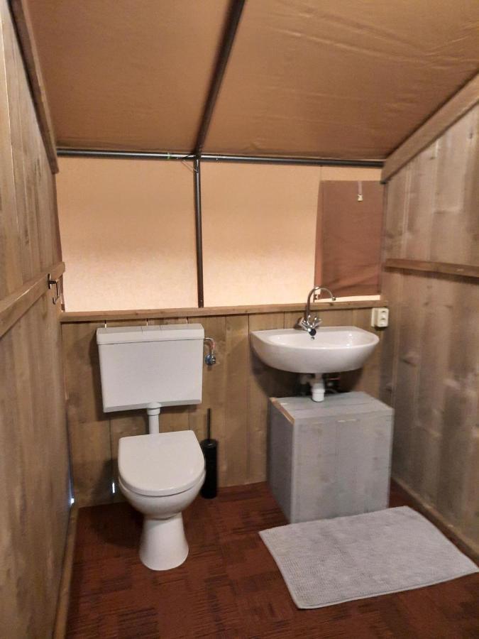 Safaritent Sarek, Wolvenspoor 10 Vledder Dış mekan fotoğraf